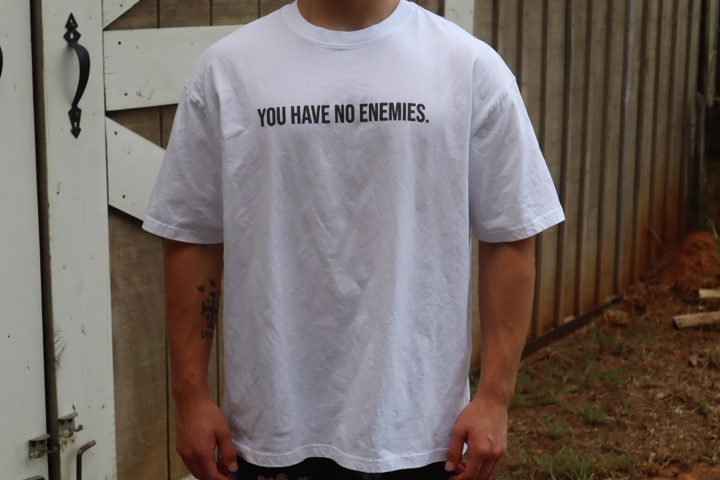 NO ENEMIES - Oversize Tee